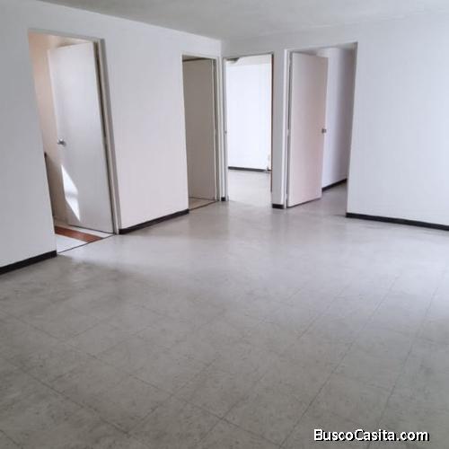 SE VENDE DEPARTAMENTO EN AV. PIRINEOS, COL PORTALES