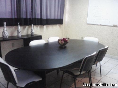 SALA DE JUNTAS EN RENTA SOBRE GUSTAVO BAZ