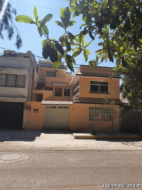 Rento bonito departamento en segundo piso, Jardines de Casanueva