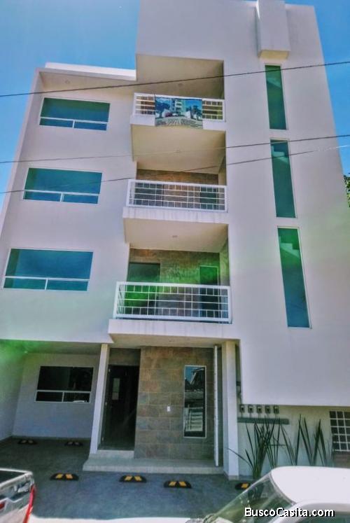 ¡Estrena departamento muy cerca del Centro Comercial Altozano!