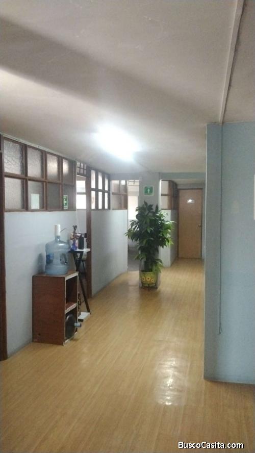 Se renta de oficinas amuebladas Echegaray 