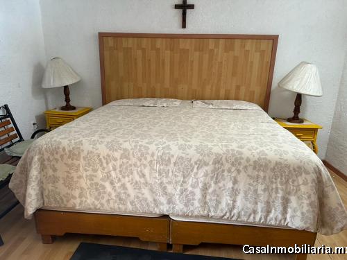 Estancia amueblada baño parking Puebla