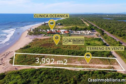 Terreno en venta con 35 m de frente a la playa en La Playa El Delfín en Mazatlán