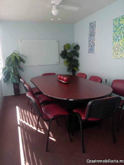 SALA DE JUNTAS EN RENTA 