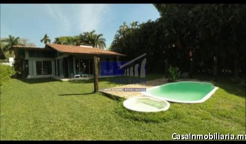 Villa una sola planta, alberca propia A38 