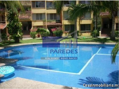 Departamento de 3 recamaras con alberca cancha de tenis y palapa en Ixtapa A25