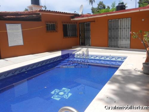 Casa privada de 3 recamaras en Campo de Golf Ixtapa A05