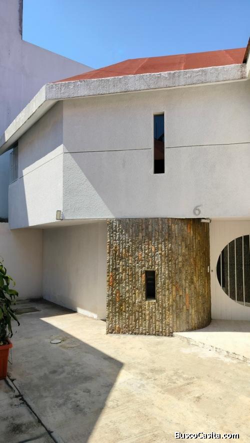 Vive en una zona céntrica de Puebla vendo casa en Col. El Cerrito