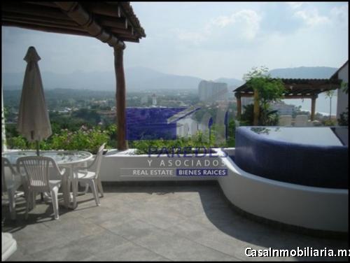 A36 Villa con hermosa vista al pacifico de 4 recamaras en Ixtapa 