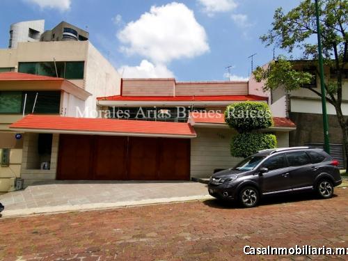 Casa exclusiva en Jardines en la Montaña – Diseño único