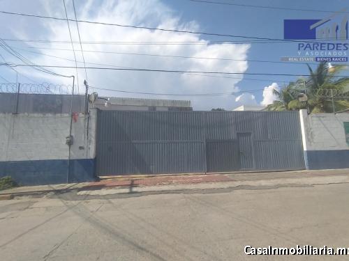 L604 Zihuatanejo Nave Industrial en Venta ,en Agua de Correa con area de carga y descarga vehicular 